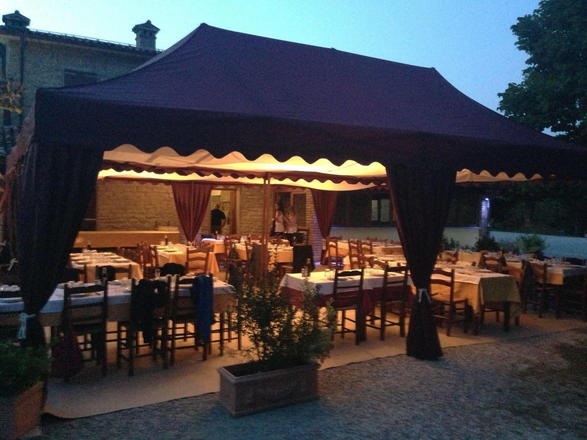 Agriturismo Corte Dei Mori Бризигелла Экстерьер фото